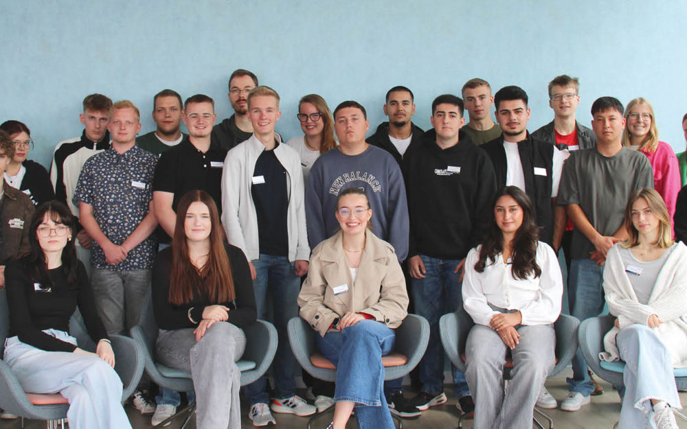 Ausbildungsstart 2025: 28 neue Azubis starten ihre Karriere bei der LÜNING-Gruppe